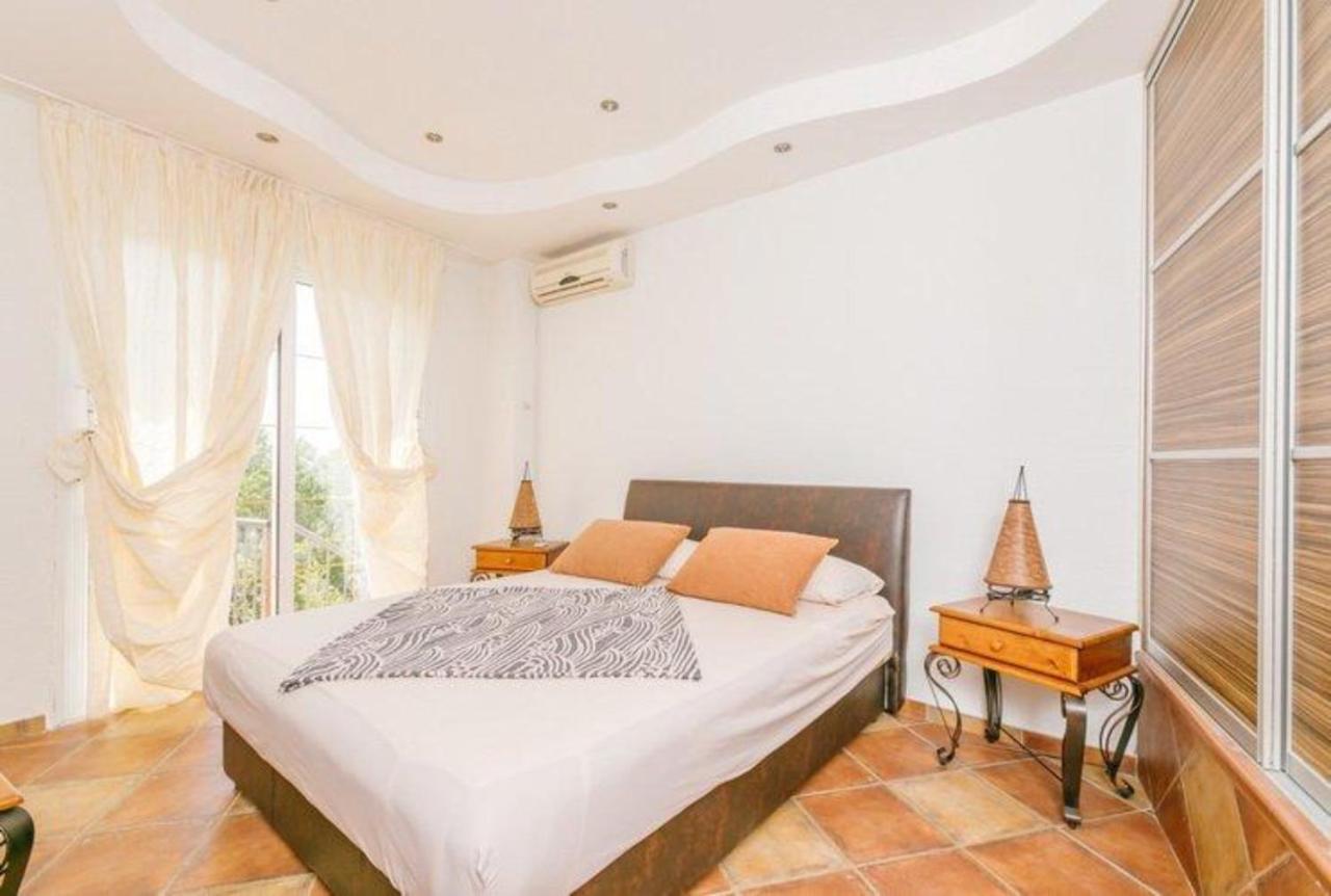 Monte Perla Residence Свети-Стефан Экстерьер фото