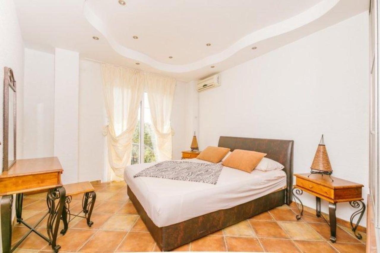 Monte Perla Residence Свети-Стефан Экстерьер фото