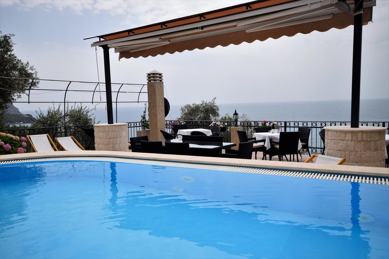 Monte Perla Residence Свети-Стефан Экстерьер фото